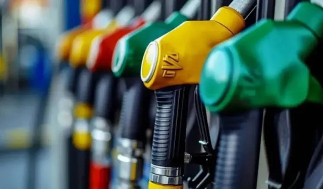 Akaryakıt tabelası bir gecede değişti! Motorin 90 lirayı aştı
