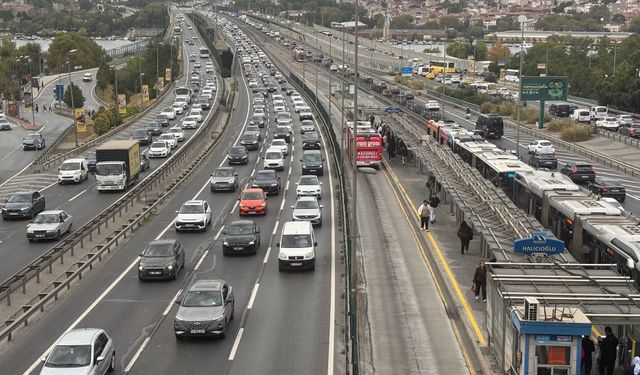 Megakent güne trafikle uyandı