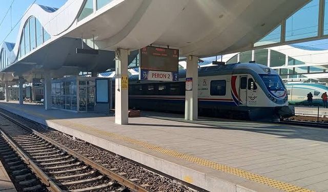 Tren biletinde yeni dönem: Boş yer açılınca yolcuya bildirim gidecek