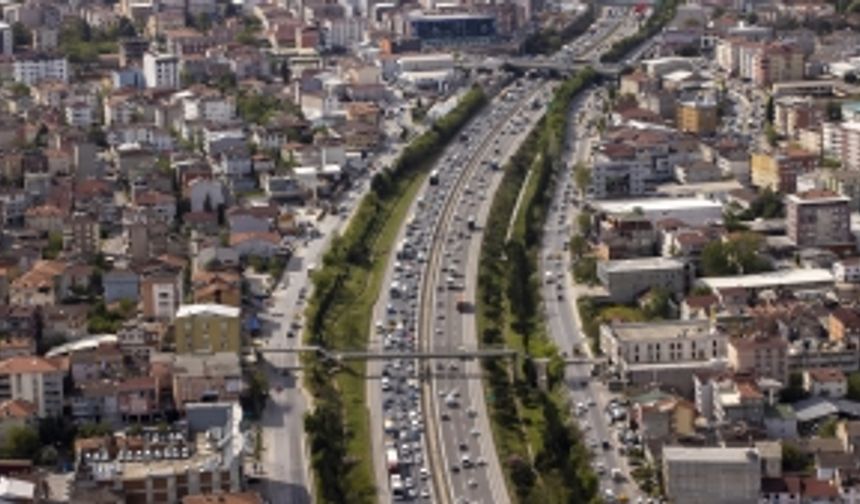 İstanbul'da bayram trafiği böyle görüntülendi