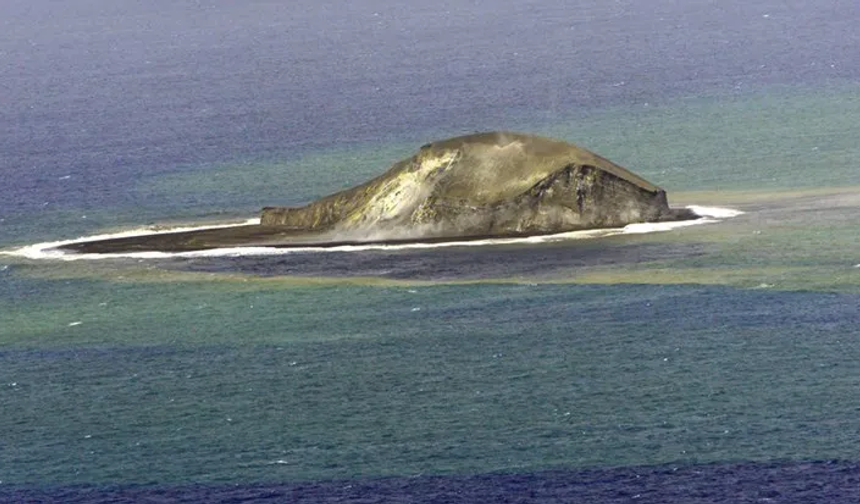 Patlama sonrası yeni bir ada oluştu