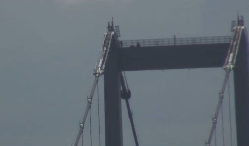 15 Temmuz Şehitler Köprü üstünde intihar girişimi
