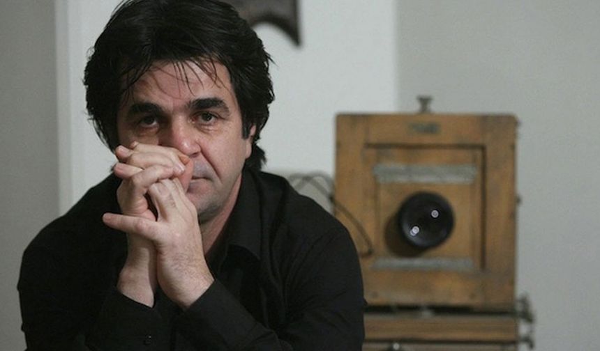İranlı yönetmen cezaevinde açlık grevine başladı