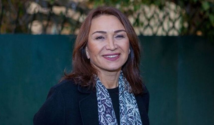 Kriz büyüyor: Demet Akbağ istifa ettiğini duyurdu!