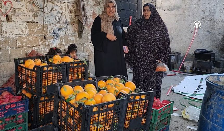 7 Ekim'den bu yana Gazze'ye ilk kez meyve girişi yapıldı!