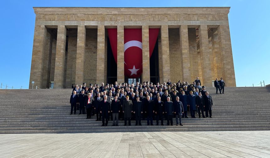 Anıtkabir'de 18 Mart Şehitlerini anma töreni düzenlendi