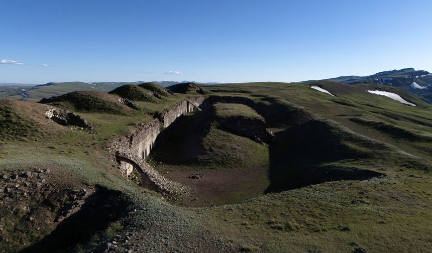 Erzurum'da bir ecdat yadigarı: Büyük Palandöken Tabyası