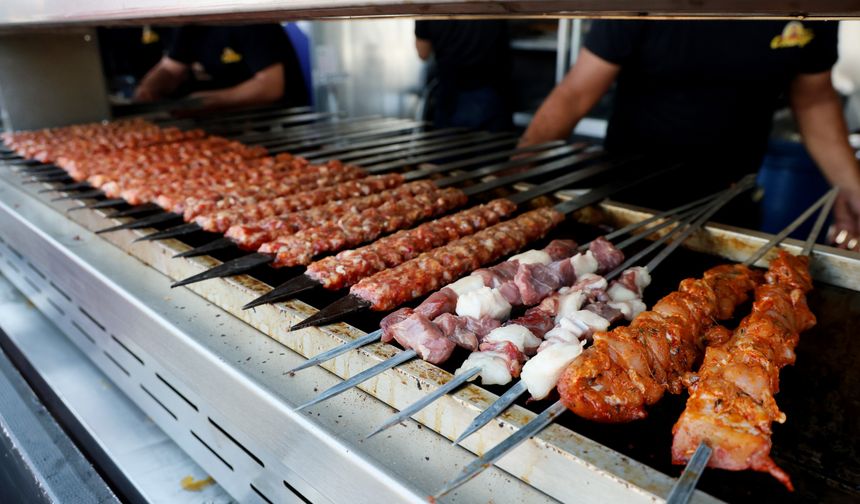 Kebapçılar TEKNOFEST'te dumansız mangal yaptı