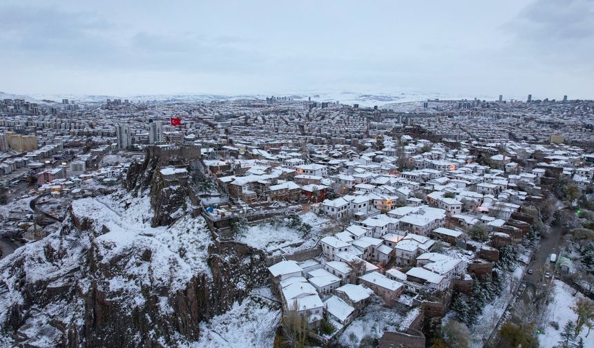 Ankara'daki beyaz örtü havadan görüntülendi