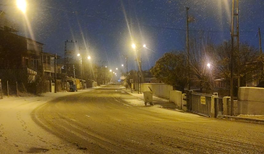 Van'da eğitime 1 gün ara