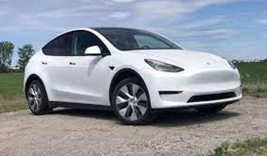 Tesla 700 bin aracını geri çağırıyor!