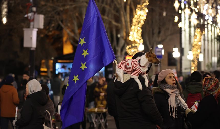 AB yanlısı gösteriler Noel Bayramı'nda da sürdü!