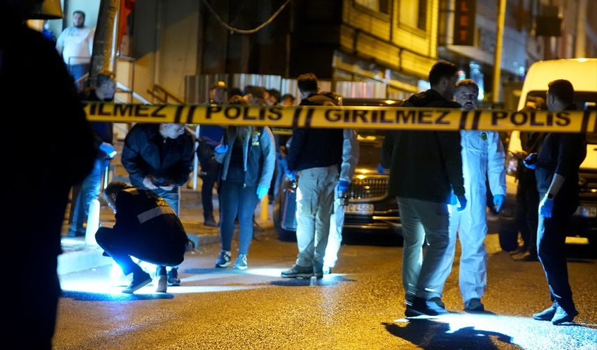 İş yerine patlayıcı atıldı: Çok sayıda yaralı var!