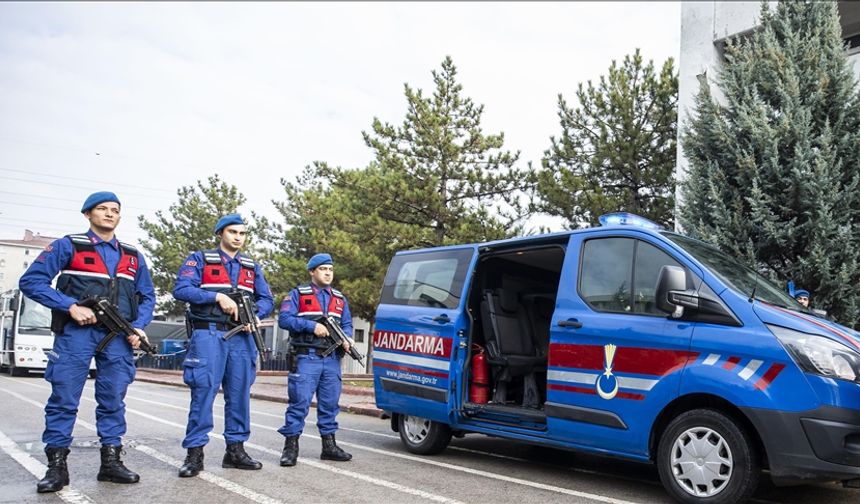 10 ilde 5 suç örgütüne operasyon: 74 gözaltı