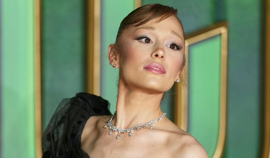 Ariana Grande'ye kırmızı halıda saldırı