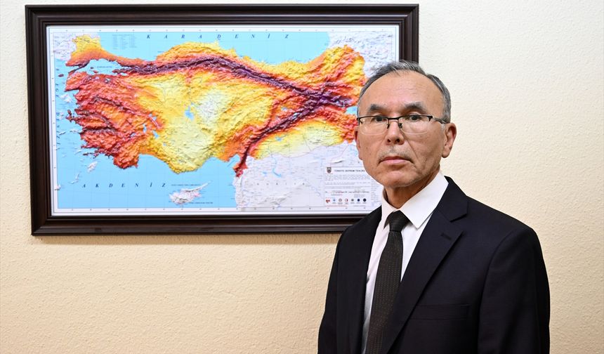 Sındırgı üç aydır deprem fırtınası yaşıyor!