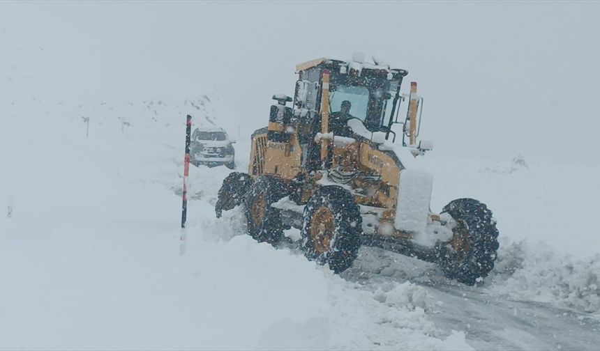 Doğuda kar esareti başladı!