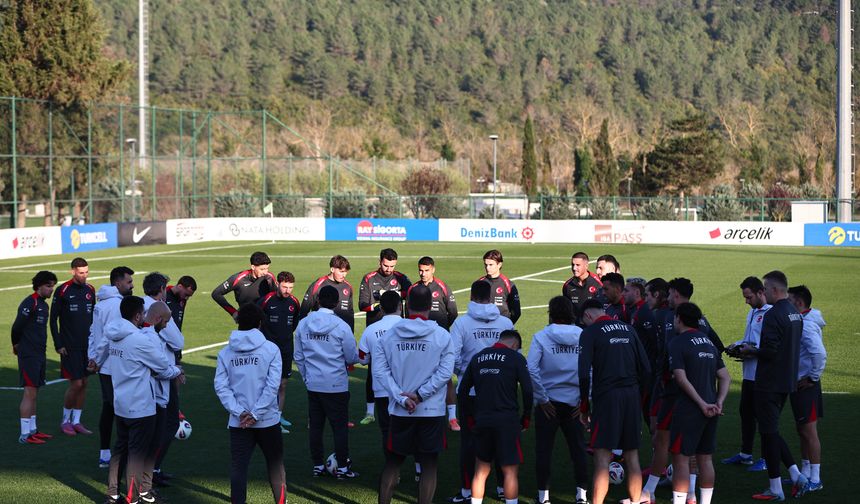 A Milli Takım, İspanya maçı hazırlıklarına başladı