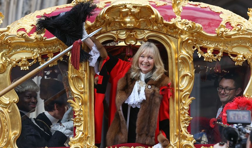 Londra’da Leydi Belediye Başkanı Geçit Töreni