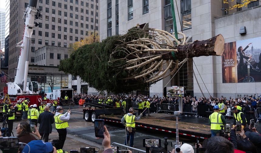 Rockefeller Center’ın ikonik Noel ağacı