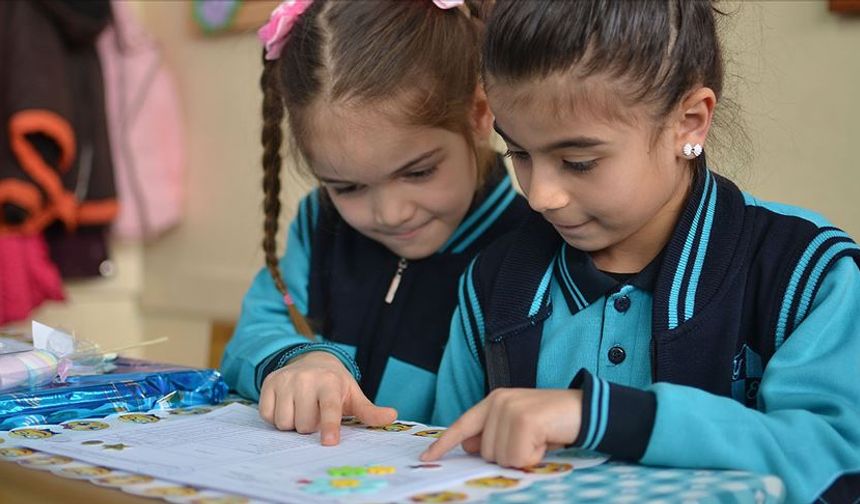 İlk ara tatil bitiyor: Okullar açılıyor