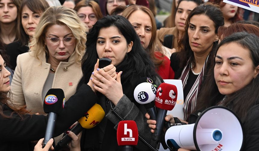 Milletvekillerinden 'kadın cinayeti ve taciz' protestosu!