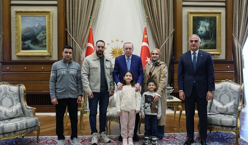 Erdoğan Filistinli Rajab'ın aile fertlerini kabul etti!