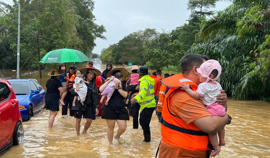 Sel ve heyelanlarda ölenlerin sayısı 1500'ü aştı!