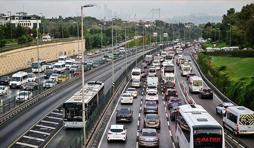 Trafiğe kasımda 183 bin 172 araç kaydedildi!