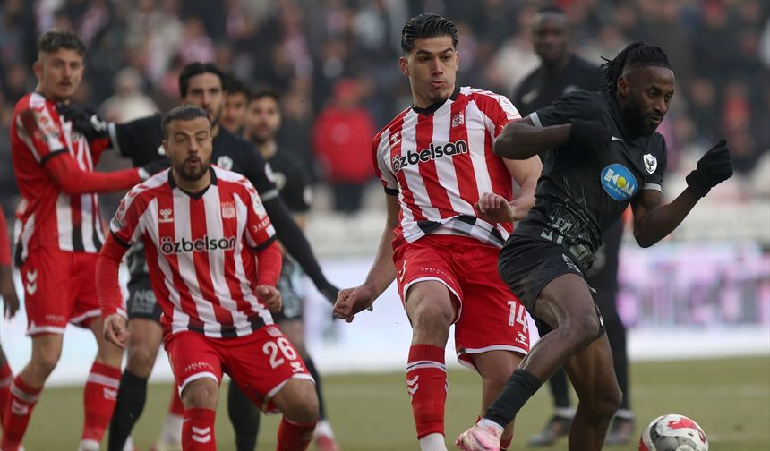 Sivasspor-Amedspor maçında kriz, hakemler istifa etti