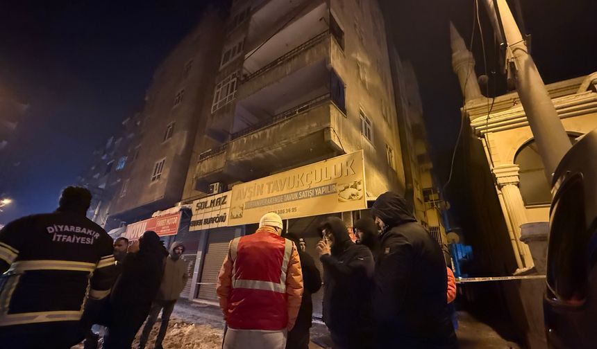 Diyarbakır’da binanın kolonu çatladı: 83 kişi tahliye edildi