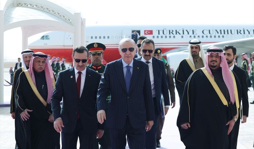 Cumhurbaşkanı Erdoğan, Suudi Arabistan'da!