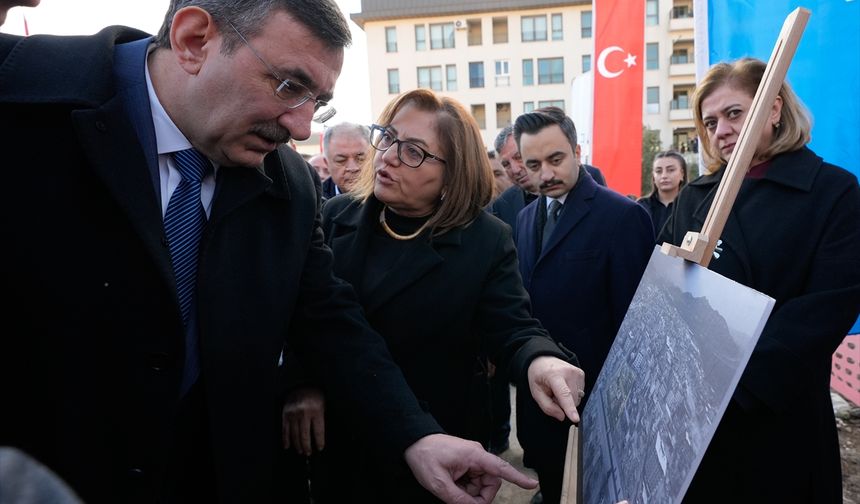 Cevdet Yılmaz: Enflasyonu sadece para politikalarıyla halledemeyiz!