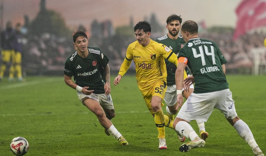 Ümraniyespor ile İstanbulspor yenişemedi!