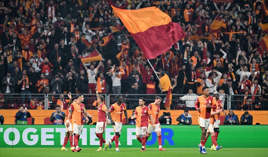 Cim Bom Juventus'a acımıyor