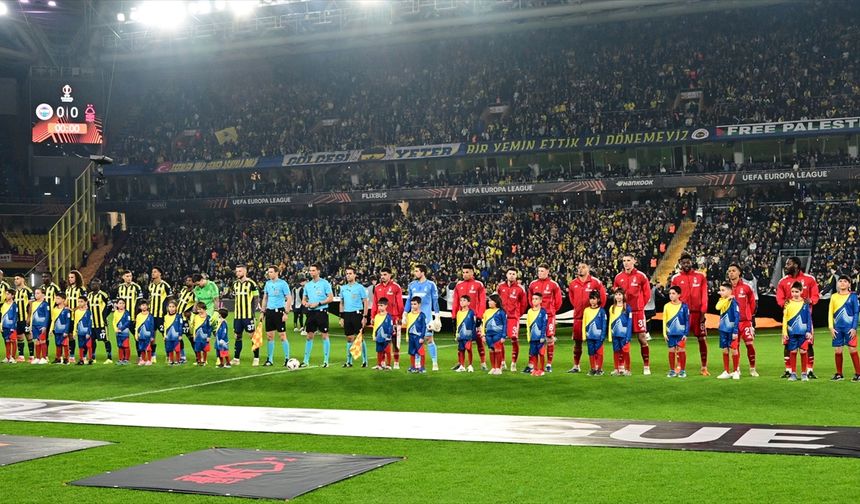 Fenerbahçe, Avrupa Ligi'nde turu zora soktu