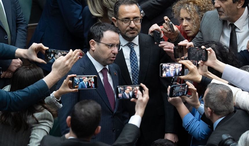 Akın Gürlek: Meclisin yanında çalışmaya hazır!