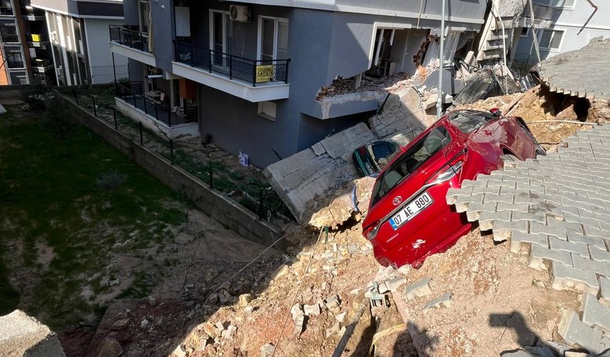 İstinat duvarı çöktü: 151 kişi tahliye edildi!