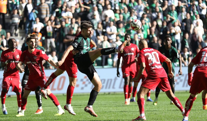 Kocaelispor, Gaziantep FK'den 3 puanı 3 golle aldı