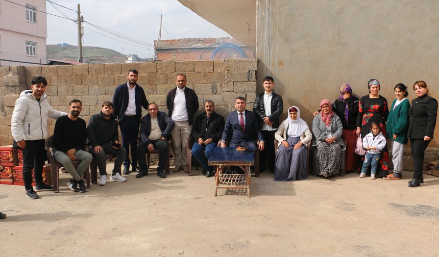 Diyarbakır'da Devlet Bahçeli adına 'Ramazan kolisi' dağıtıldı