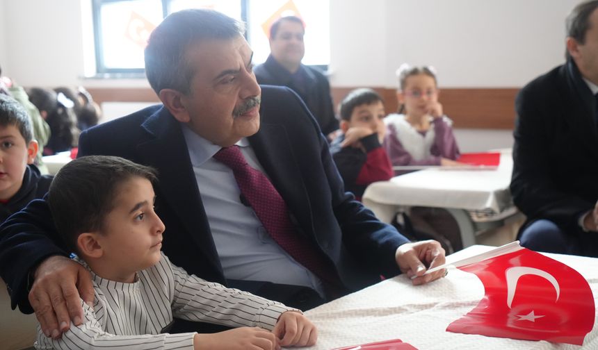 Bakan Tekin: Kimsenin dini inancını sorgulamadık