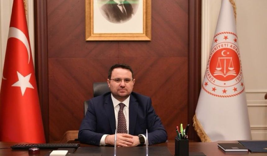 Bakan Gürlek'ten maden ocağı paylaşımı