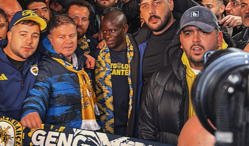 Fenerbahçe'nin yeni transferi N'Golo Kante İstanbul'a geldi