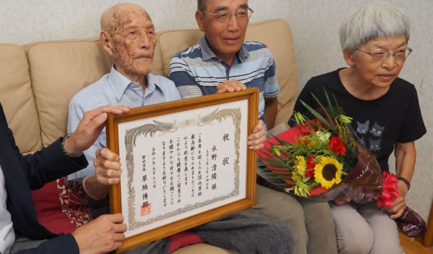 Japonya'nın en yaşlı erkeği 111 yaşında öldü