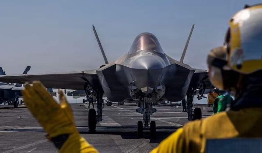 Orta Doğu'daki üslere 300'den fazla askeri uçak konuşlandırıldı!