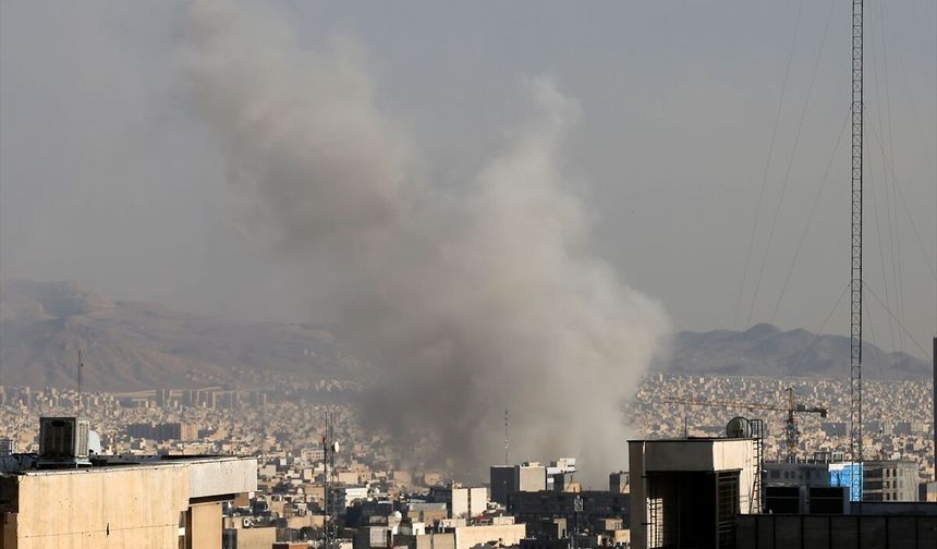 İsrail ordusu: İran savaş uçağını düşürdük