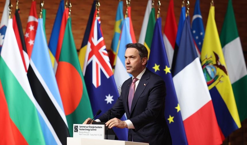 Bakan Bayraktar: Enerji stratejisinde nükleer kritiktir!