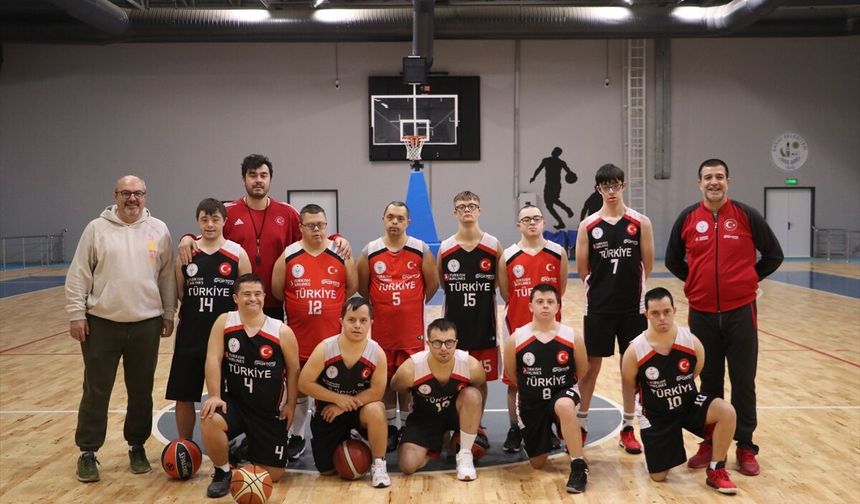 Down sendromlu milli basketbolcuların farkındalık katkısı!