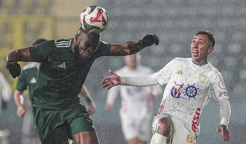 Erzurumspor koşar adım Süper Lig'e