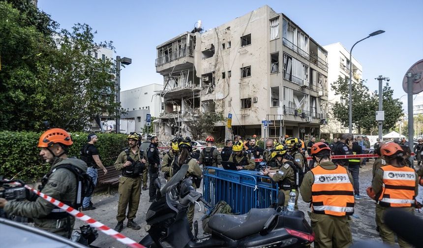 İran'dan yapılan misillemede Tel Aviv'de 6 kişi yaralandı!